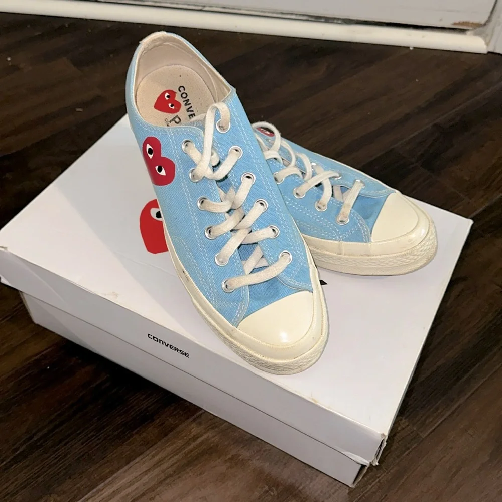 Comme des Garçons converse